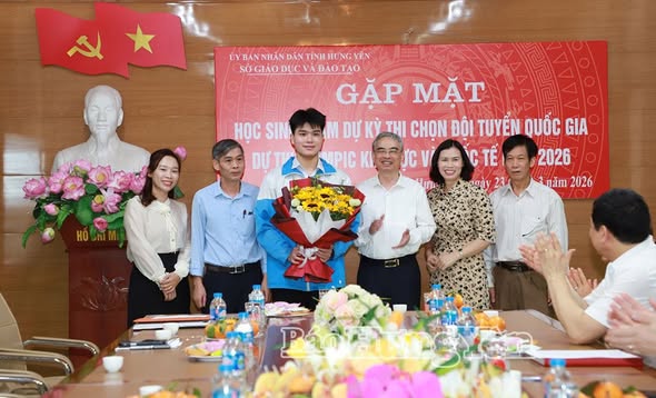 <a href='https://thcsanvien.hungyen.edu.vn/tin-tuc/guong-sang-hoc-sinh-nguyen-tien-huong-niem-tu-hao-cua-truong-thcs-an-vien.html'>Gương sáng học sinh: Nguyễn Tiến Hưởng - Niềm tự hào của Trường THCS An Viên</a>